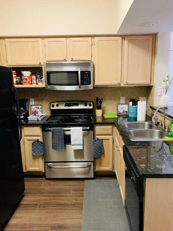 Cozy Near Med Center, Nrg, Galleria & Dtown Daire