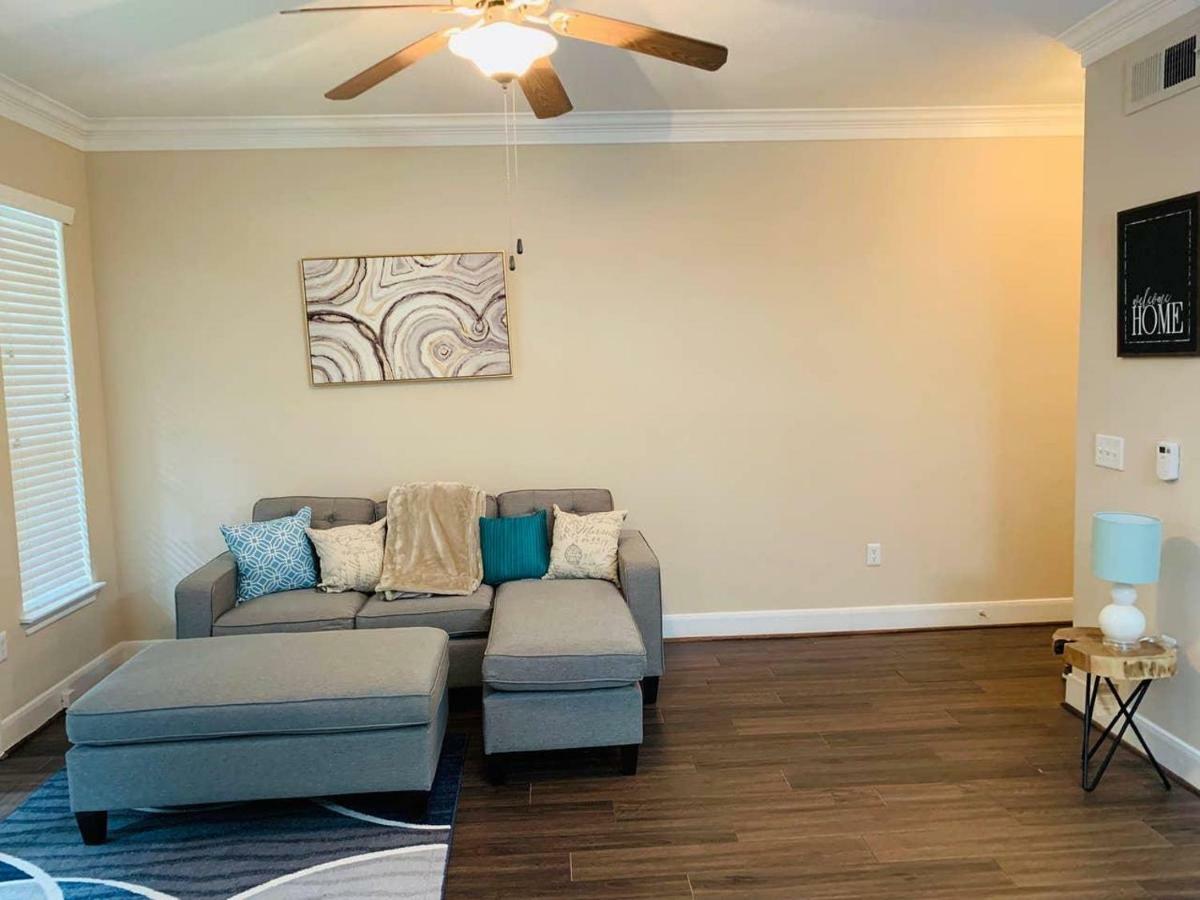 Daire Cozy Near Med Center, Nrg, Galleria & Dtown Houston