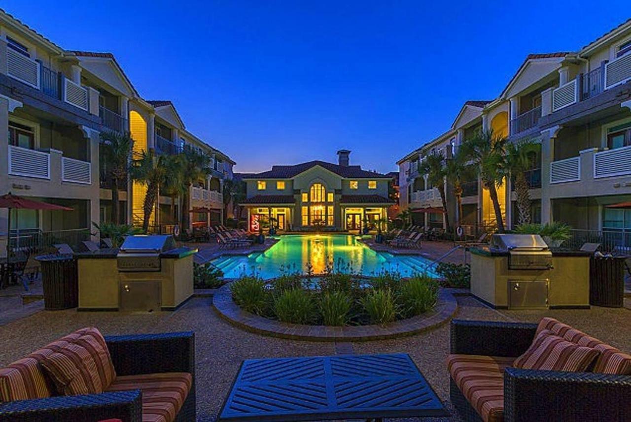 Cozy Near Med Center, Nrg, Galleria & Dtown Apartamento